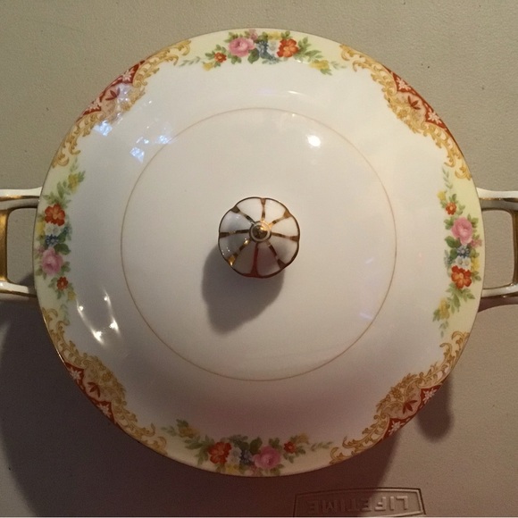 Noritake Japan covered serving dish 1940s vintage discontinued pattern. China - Picture 3 of 7